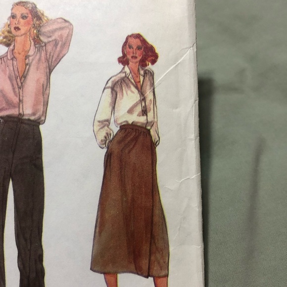 Vogue 7160 pattern- very easy misses skirt and pants size 30 - Picture 4 of 7